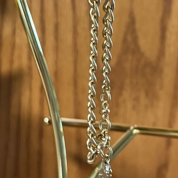 Lucky Brand Gold Heart Bracelet NWOT #LBBR1 - Picture 3 of 5